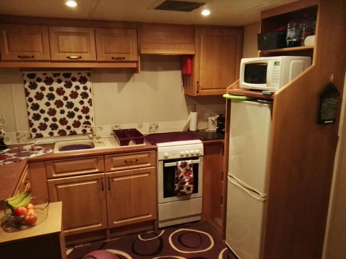 6 Berth Kingfisher อินโกลด์เมลส์ ภายนอก รูปภาพ